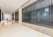 Local comercial en venta con 112m² en Granada foto