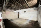 682m² warehouse industrial for sale in Muro, photo