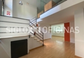 111m² offices for rent in Barcelona, in the area of el Guinardó, Carrer de la Vinya photo