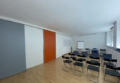 111m² offices for rent in Barcelona, in the area of el Guinardó, Carrer de la Vinya photo