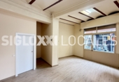 50m² locaux commerciaux pour location à Barcelone, dans le quartier de Galvany, Carrer de Santaló photo