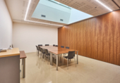 140.01m² bureau pour location à l'Hospitalet de Llobregat, dans le quartier de Santa Eulàlia, plaça Europa photo