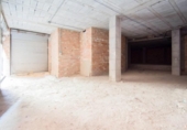 Local comercial en venta con 183m² en Granada foto