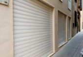 Local comercial en venta con 183m² en Granada foto