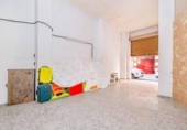 109m² commercial premises for sale in Granada, in the area of Youth, Calle Ramón y Cajal photo