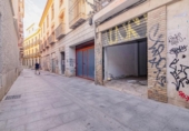 Local comercial en venta con 257m² en Granada foto