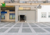 92m² cafétéria pour vente à Grenade, dans le quartier de La Chana, Calle Washington Irving photo