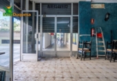 92m² cafétéria pour vente à Grenade, dans le quartier de La Chana, Calle Washington Irving photo