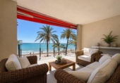 330m² building for sale in Campello, Calle de San Vicente photo