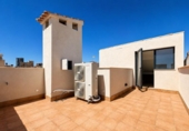 330m² building for sale in Campello, Calle de San Vicente photo