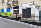 92m² commercial premises for sale in Rubiá, Calle Calderón de la Barca photo