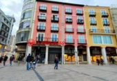 Oficina
en venda
amb 63m² a Burgos, a la zona de Vadillos, Plaza Santo Domingo Guzmán foto