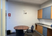  offices for rent in Torrevieja, Avenida Baleares photo