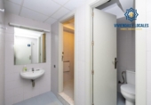 Local comercial en venta con 919m² en Granada, en la zona de Barrio de San Jerónimo, Plaza de la Universidad foto