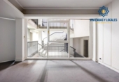 Local comercial en venta con 919m² en Granada, en la zona de Barrio de San Jerónimo, Plaza de la Universidad foto