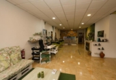 130m² hair salon for sale in Gabia Grande, Calle Cabrera photo