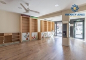Local comercial en venta con 64m² en Granada, en la zona de Casillas Bajas, Calle Sol Luna foto
