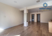Local comercial en venta con 64m² en Granada, en la zona de Casillas Bajas, Calle Sol Luna foto