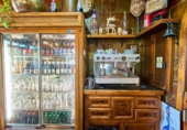 150m² commercial premises for sale in Granada, in the area of Villa Argaz, Paseo del Emperador Carlos V photo