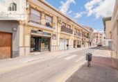 Local comercial
en venda
amb 81m² a Santa Fe, Calle María Jesús foto