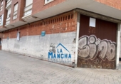 Local comercial
en venda
amb 500m² a Albacete, Calle Jesús Nazareno foto