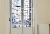 168m² offices for sale in Barcelona, in the area of the Ancient Left of the Eixample, Carrer de Balmes photo