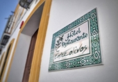 560m² hôtel pour vente à El Pedroso, Avenida Constantina photo