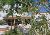 560m² hôtel pour vente à El Pedroso, Avenida Constantina photo