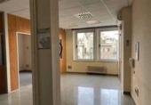 69m² bureau pour vente à Manresa, dans le quartier de Passeig i Rodalia, carretera de vic photo