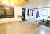 Oficinas en venta con 290m² en Ponferrada, Avenida América foto