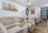 Local comercial en venta con 59m² en Granada, en la zona de Casillas Bajas, Calle Carmen de Icaza foto