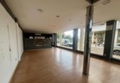 186m² locaux commerciaux pour vente à Valladolid, dans le quartier de Delicias - Arco de Ladrillo, Paseo del Arco de Ladrillo photo