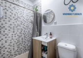 Local comercial en venta con 59m² en Granada, en la zona de Santa Adela, Calle Óscar Romero foto