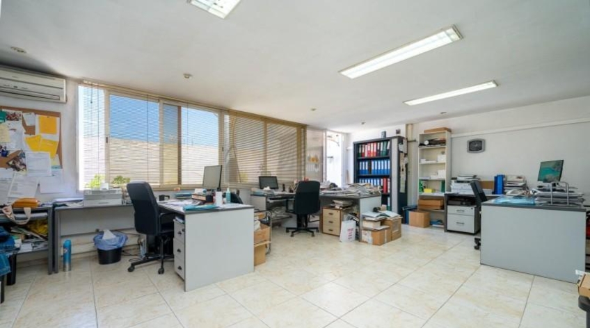 Local comercial