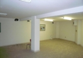 Local comercial en venta con 68m² en Cistierna, Calle Francisco Valbuena foto