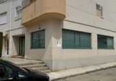 84m² locaux commerciaux pour vente à Monfarracinos, Plaza de los Palacios photo