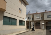 84m² locaux commerciaux pour vente à Monfarracinos, Plaza de los Palacios photo