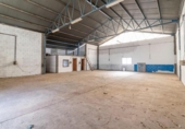 Nave Industrial en venta con 240m² en Jun foto