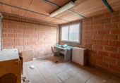 Nave Industrial en venta con 240m² en Jun foto