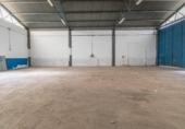 Nave Industrial en venta con 240m² en Jun foto