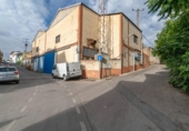Nave Industrial en venta con 240m² en Jun foto