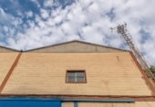 Nave Industrial en venta con 240m² en Jun foto