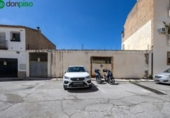 296m² commercial premises for sale in Cenes de la Vega, Calle María Uceda Díaz photo