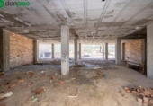296m² commercial premises for sale in Cenes de la Vega, Calle María Uceda Díaz photo