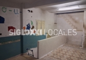 111m² commercial premises for rent in Barcelona, in the area of the Camp of the Harp of the Clot, Carrer de Rogent photo