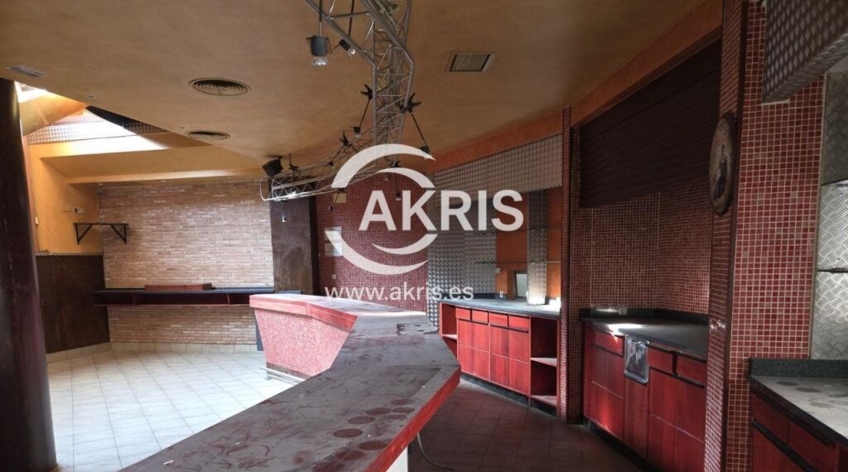Local comercial