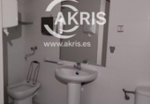 Local comercial en venta con 284m² en Toledo foto