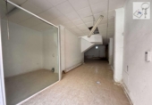 91m² commercial premises for sale in Torrevieja, Calle Pedro Lorca photo