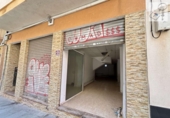 91m² commercial premises for sale in Torrevieja, Calle Pedro Lorca photo
