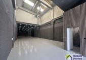 380m² entrepôt industriel pour location à Marbella, Calle Gabriel Celaya photo